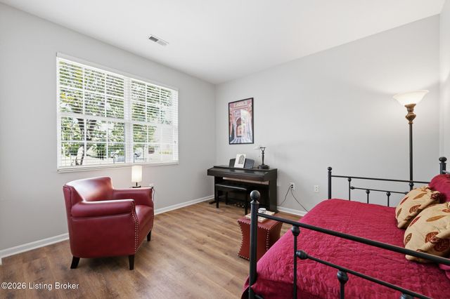 5000 Merton Square, Louisville, KY 40241