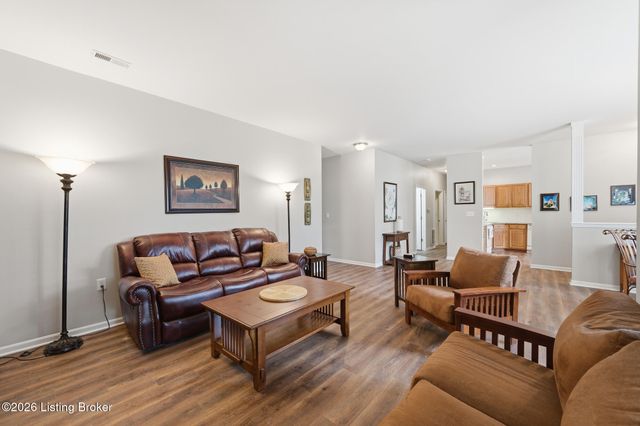 5000 Merton Square, Louisville, KY 40241