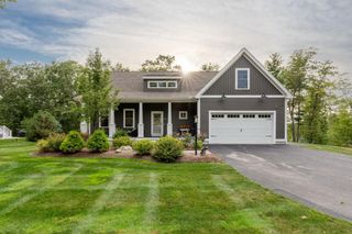 126 Harvard Avenue, Auburn, NH 03032