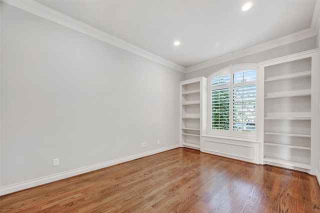 10407 Willowgrove Drive, Houston, TX 77035