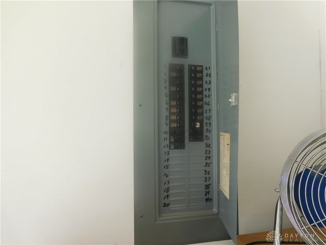 1132 Nouvelle Drive, Miamisburg, OH 45342