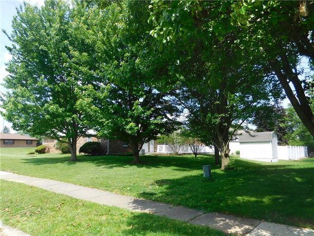 1132 Nouvelle Drive, Miamisburg, OH 45342