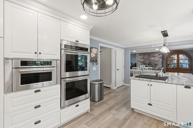 169 Tom Swamp Road, Hamden, CT 06518