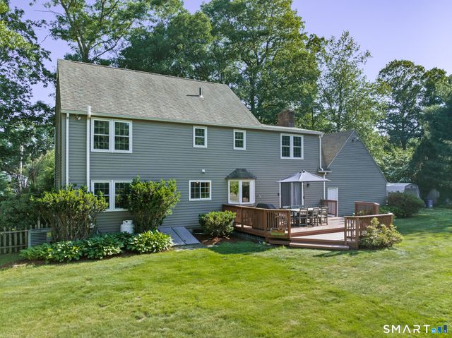 169 Tom Swamp Road, Hamden, CT 06518