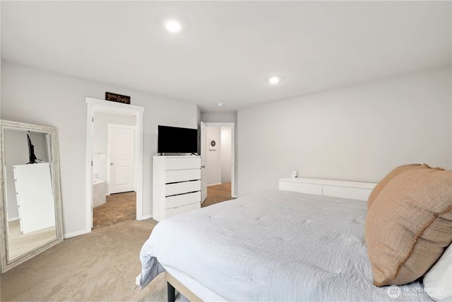 10637 187th Street, Puyallup, WA 98374