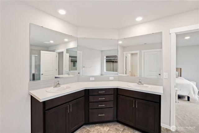 10637 187th Street, Puyallup, WA 98374