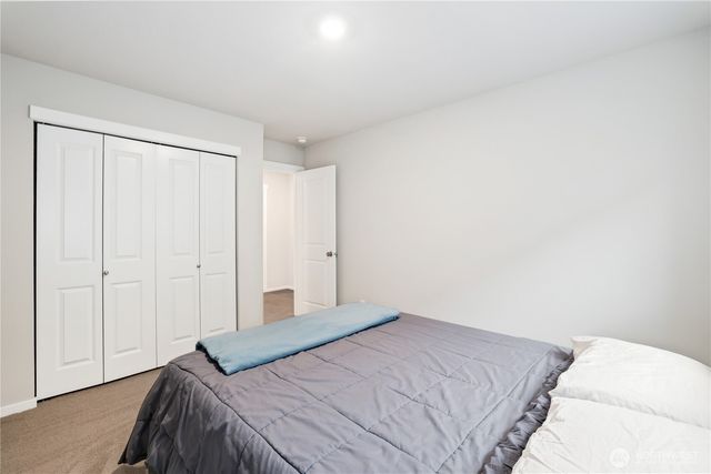 10637 187th Street, Puyallup, WA 98374