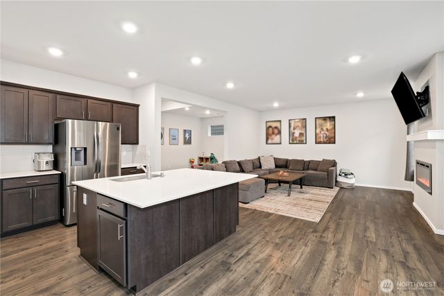 10637 187th Street, Puyallup, WA 98374