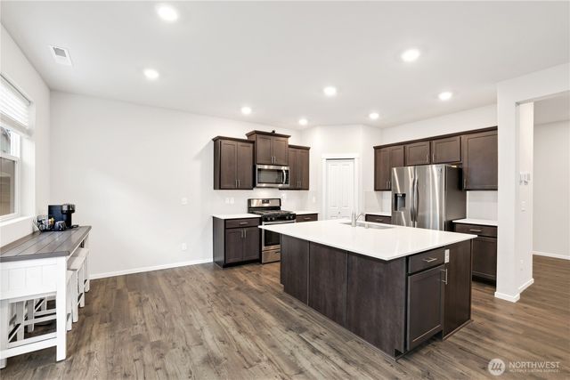 10637 187th Street, Puyallup, WA 98374