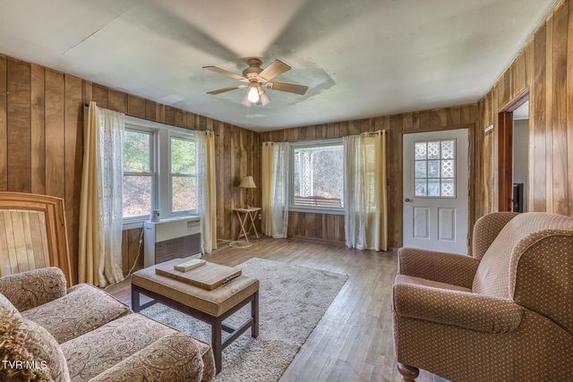 141 Canter Road, Trade, TN 37691