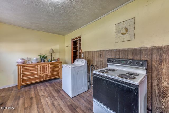 141 Canter Road, Trade, TN 37691