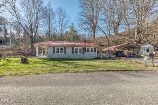 141 Canter Road, Trade, TN 37691