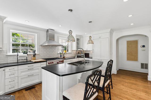 2782 N Hills Drive NE, Atlanta, GA 30305