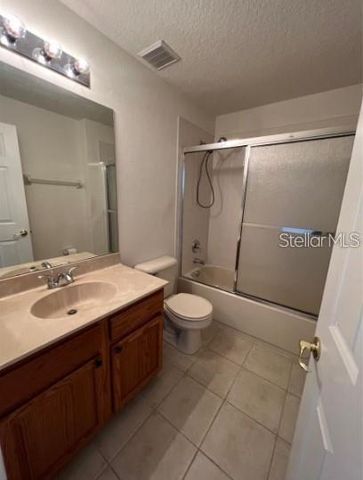 10216 DOLCE VISTA DRIVE NE, St Petersburg, FL 33702