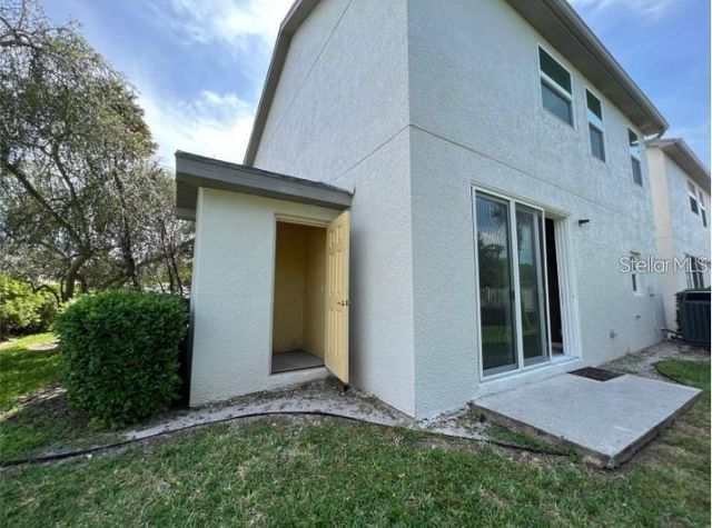 10216 DOLCE VISTA DRIVE NE, St Petersburg, FL 33702