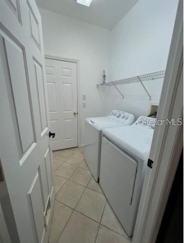 10216 DOLCE VISTA DRIVE NE, St Petersburg, FL 33702