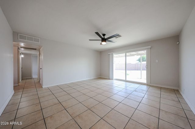 4301 W WELDON Avenue, Phoenix, AZ 85031