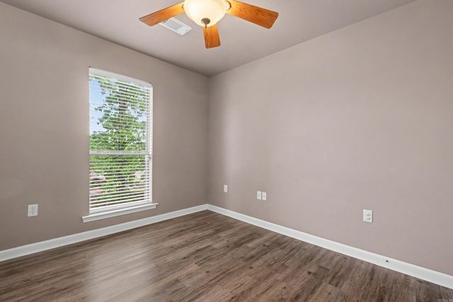 3050 Woodruff Creek Drive, Sherwood, AR 72120