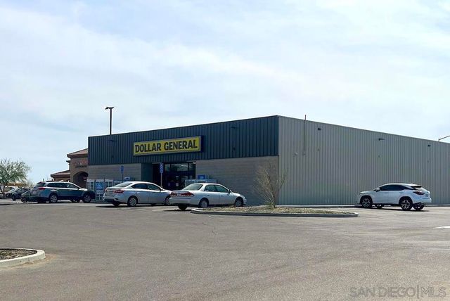 2063 Venus Ave, Thermal, CA 92274