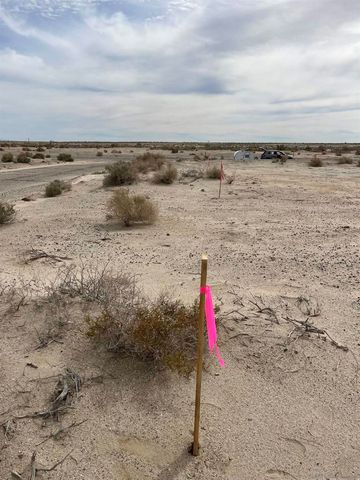 2063 Venus Ave, Thermal, CA 92274