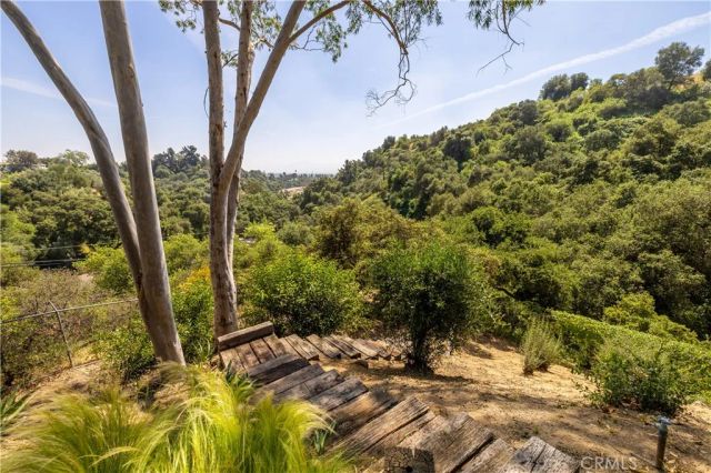 4625 Live Oak Canyon Rd, La Verne, CA 91750