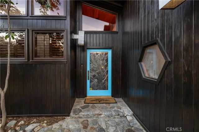 4625 Live Oak Canyon Rd, La Verne, CA 91750