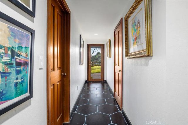 4625 Live Oak Canyon Rd, La Verne, CA 91750