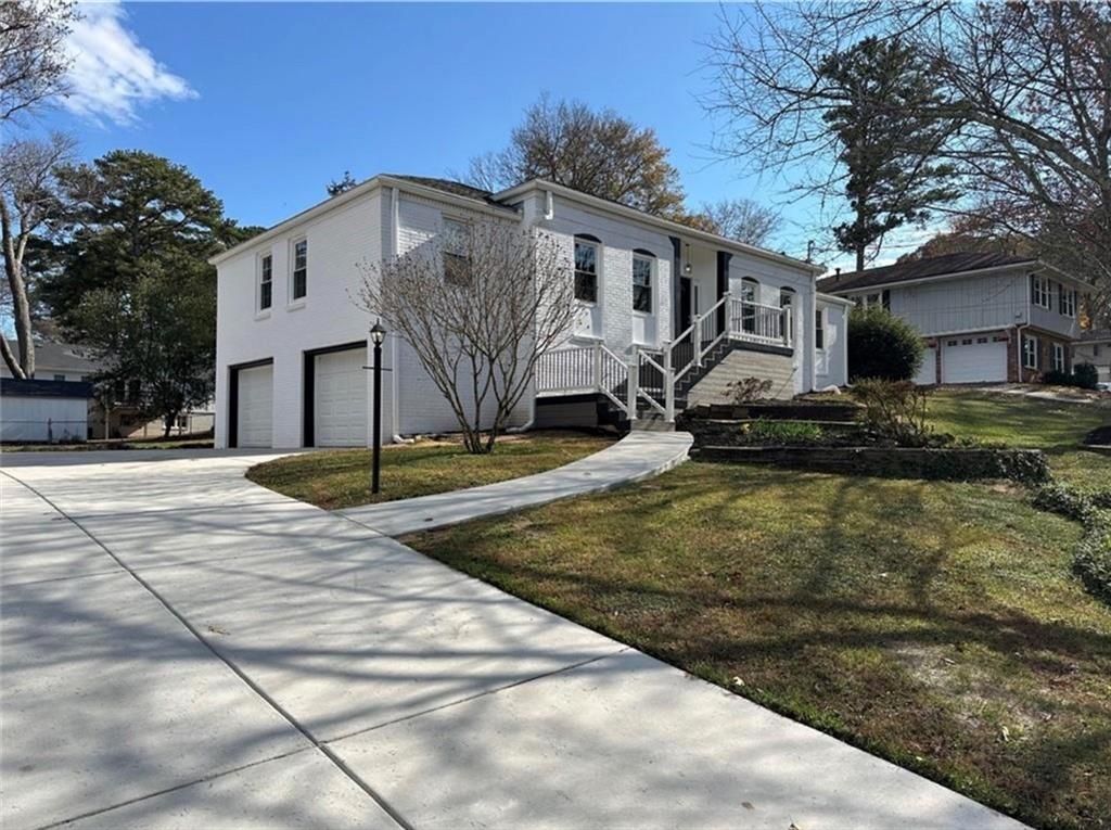 663 Foxcroft SE Circle, Marietta, GA 30067