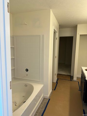 7548 W Justice Avenue, Bloomington, IN 47404