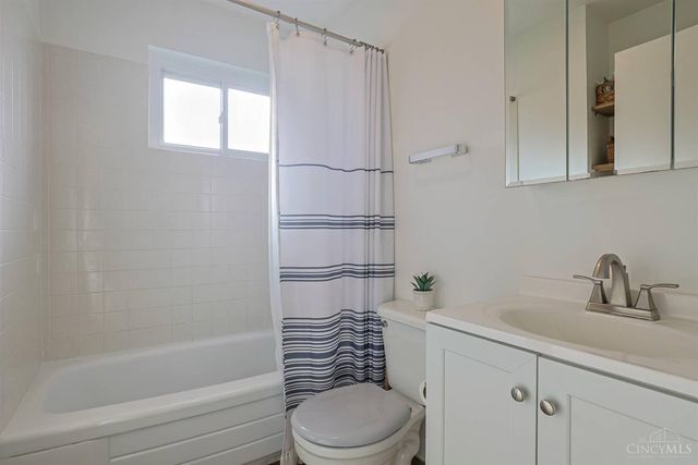 980 Bishop Avenue, Hamilton, OH 45015