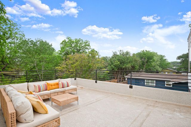 403 MIDDLE LN B, Austin, TX 78753