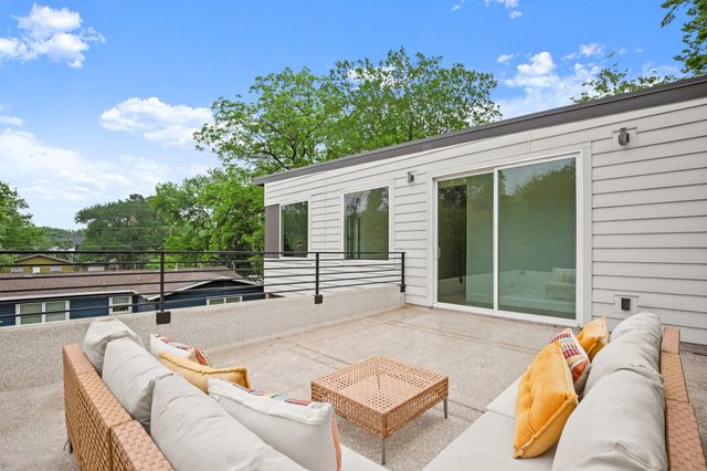 403 MIDDLE LN B, Austin, TX 78753