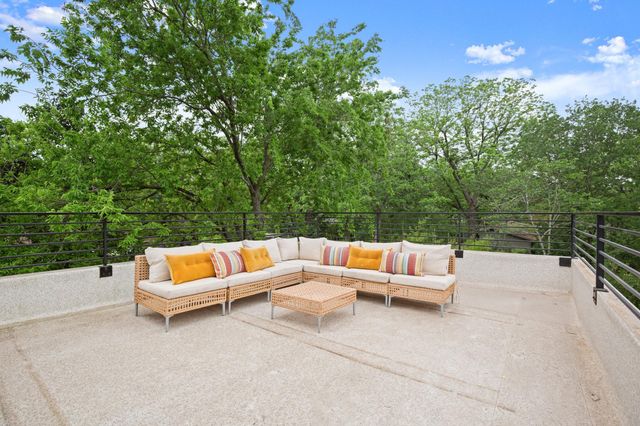 403 MIDDLE LN B, Austin, TX 78753