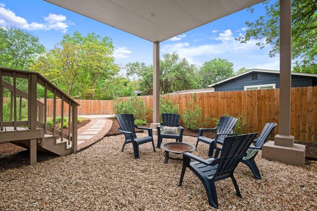 403 MIDDLE LN B, Austin, TX 78753