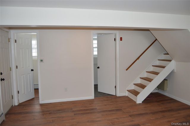 108 Flower Hill, Kingston, NY 12401