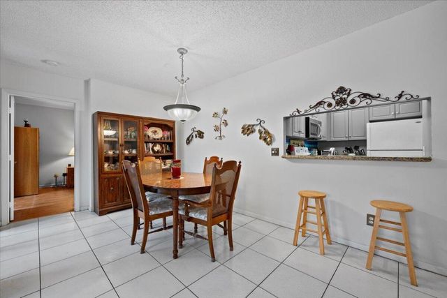 5382 Firenze Drive D, Boynton Beach, FL 33437
