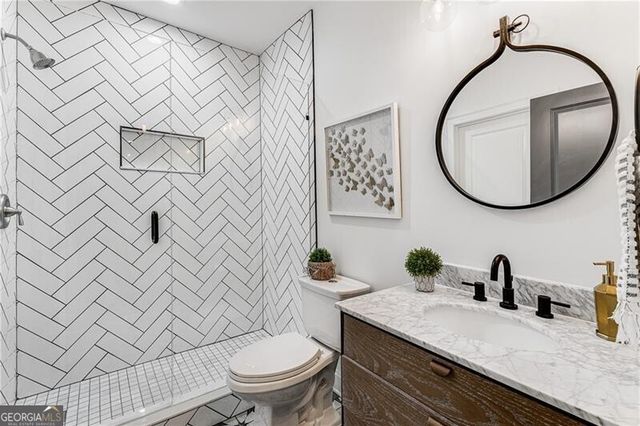 5010 River Rapids Drive, Roswell, GA 30076