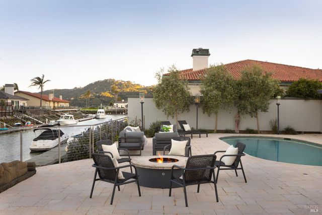 114 jamaica St, Tiburon, CA 94920