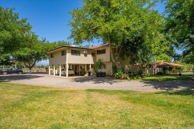 5521 Churn Crk Road, Redding, CA 96002