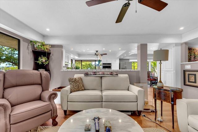 5521 Churn Crk Road, Redding, CA 96002