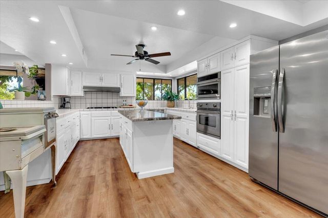 5521 Churn Crk Road, Redding, CA 96002