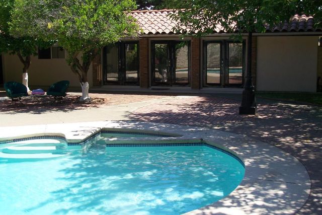 5521 Churn Crk Road, Redding, CA 96002