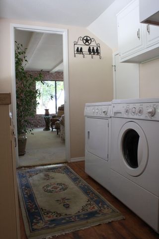 5521 Churn Crk Road, Redding, CA 96002