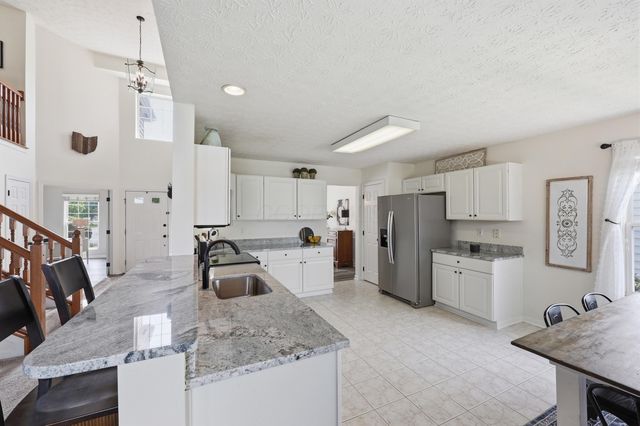 8164 Glenmore Drive, Powell, OH 43065
