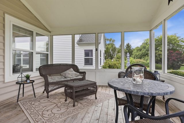 8164 Glenmore Drive, Powell, OH 43065