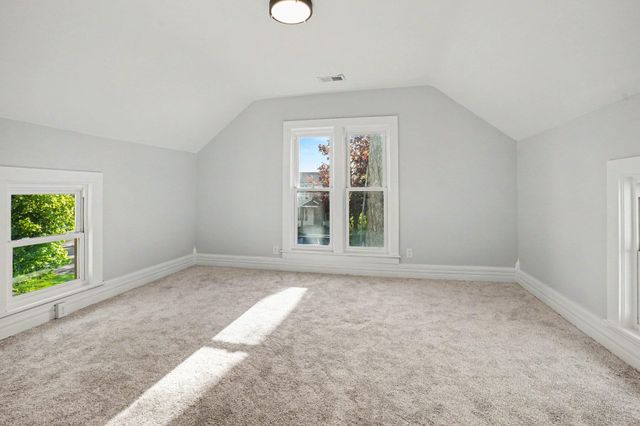 112 N Andrews Street, Three Rivers, MI 49093