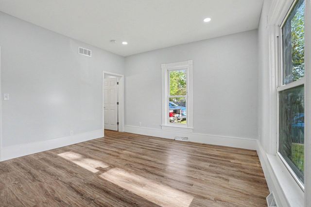 112 N Andrews Street, Three Rivers, MI 49093