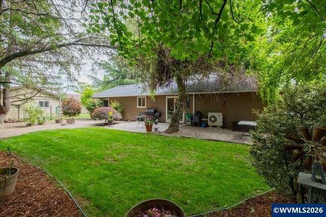 1475 Seattle Slew Dr SE, Salem, OR 97317