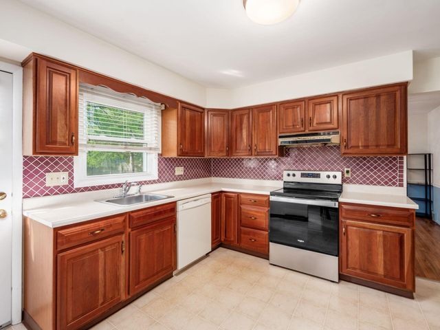 5657 Flintlock Lane, Columbus, OH 43213