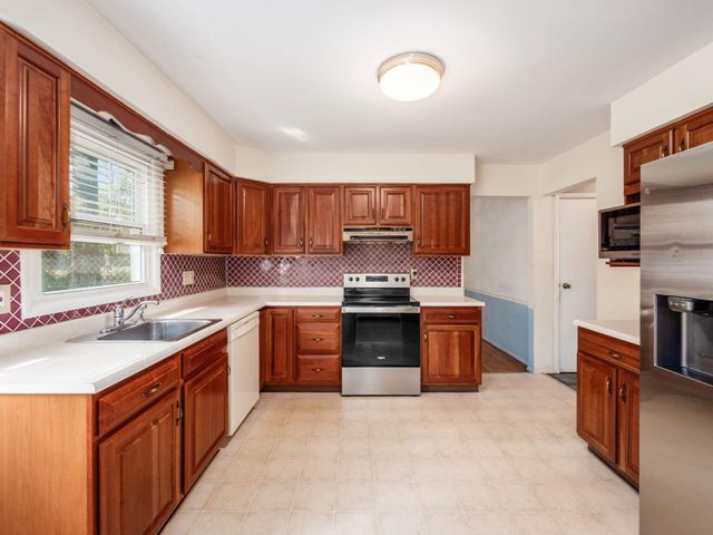 5657 Flintlock Lane, Columbus, OH 43213
